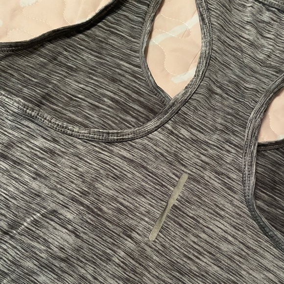 Reebok Gray Racerback Workout Tank Top - Picture 4 of 9